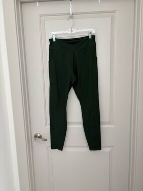Pact Organic Cotton Dark Green High-Waist Pocket Leggings NWOT Size M